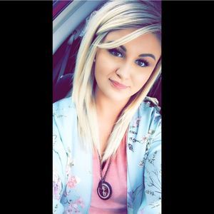 Meet your Posher, Summer